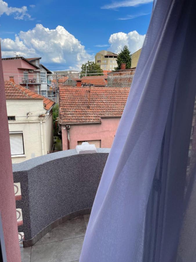 Pink House Apartments ヤゴディナ エクステリア 写真